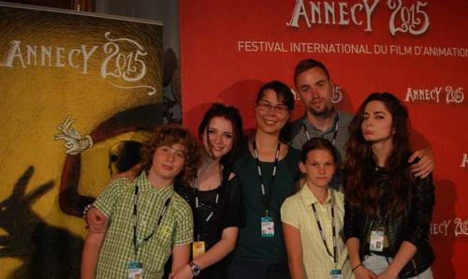 Delegácia Ateliéru BAB na festivale Annecy 2015 Delegácia Ateliéru BAB na festivale Annecy 2015: Martin Valentko, Veronika Ivaničová, Jana Juránková a Tomáš Danay (lekori), Ema Kissová, Sofia Vöröšová